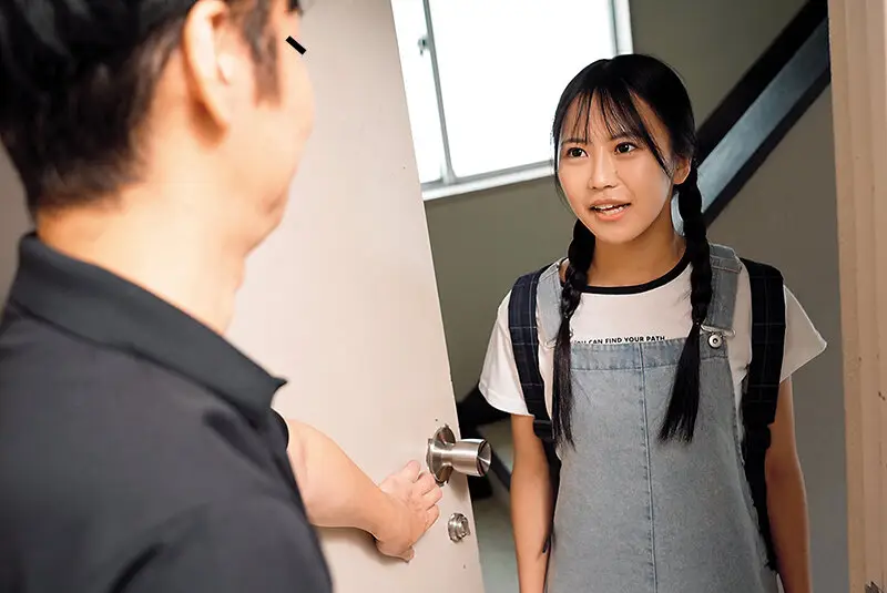 あれっ拭いても拭いても濡れちゃうねぇ～「えっヤダッ！ダメ！触っちゃイヤ…友パパやめて！」娘の友達にいたずらパイパン中出し性交 No.1