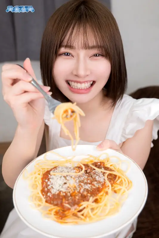 【VR】エロ可愛すぎる俺の嫁がいつも発情してるから浮気する気にもならない 小松本果 No.2