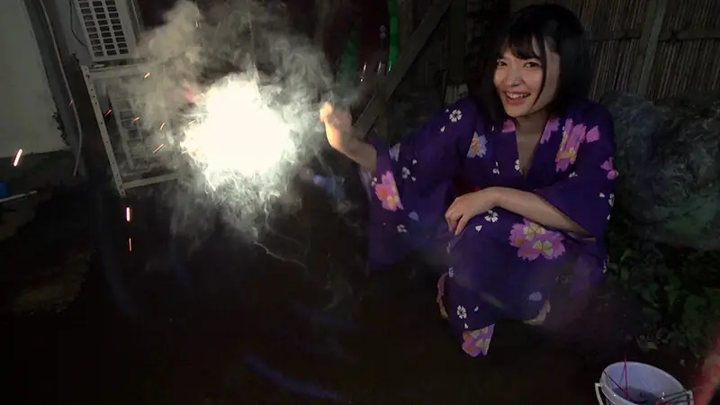 いつでもじゃれてくる喉ボコ女子。 強気な性格なのにいつでもどこでもペニクラしちゃうキャラブレ雑魚まん社会人優等生※チ◎ポの「報告」「連絡」「相談」はちゃんとできます 虹村ゆみ No.12