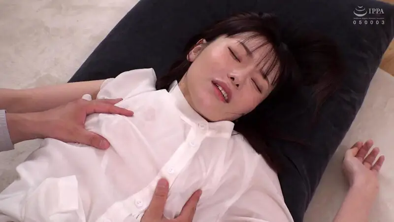 吸われて摘ままれて簡単に絶頂するザコ乳首 メス犬33人厳選240分BEST No.4