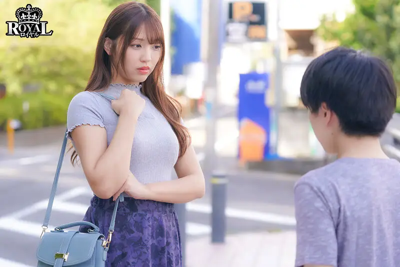 毎日泊まりに来る彼氏持ちの女友達から無自覚に誘惑され、勇気を出せず生殺し状態になった僕 木下ひまり No.16