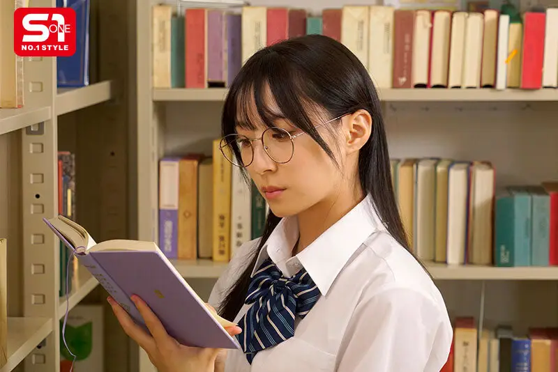 無口で大人しい女生徒になら何しても許してくれるっしょ。教師の俺は陰キャ可愛い図書委員を犯●てイカせまくった。 新木希空 No.2