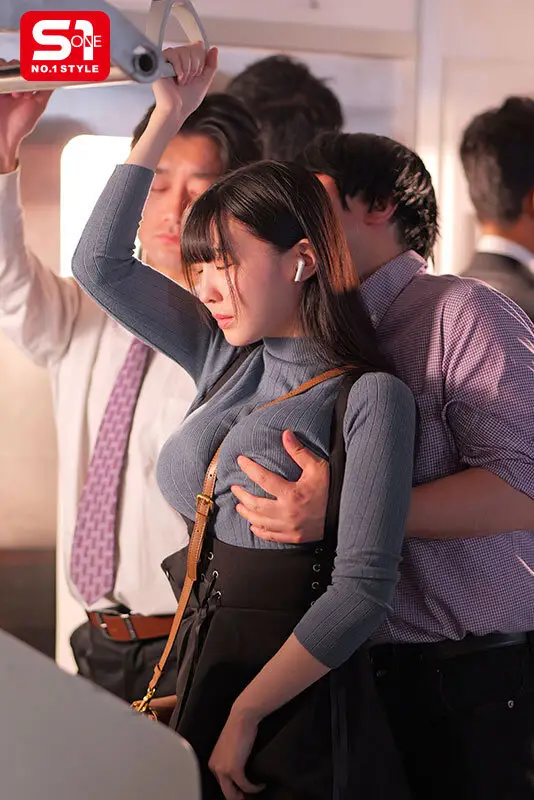 巨乳グラドルはやはり痴●に狙われやすいらしい 紫堂るい No.2