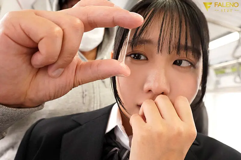 毎朝の通学で股間を弄られM覚醒させられた相手は… 浜辺やよい No.2