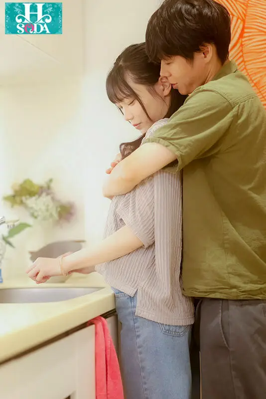 遠距離恋愛の彼女とゴムが破れても激しく中出しを続けた純愛絶倫性交。 望実かなえ No.12