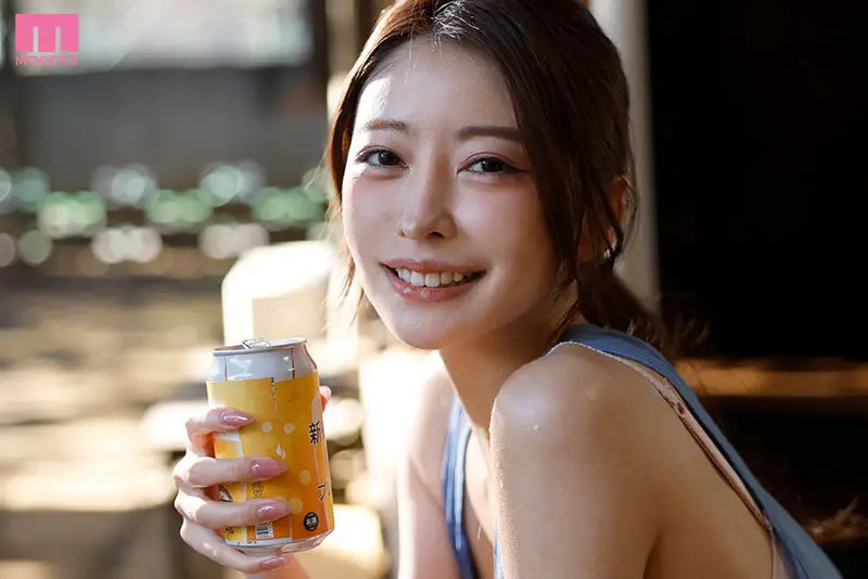 ど田舎で5年振りの再会。実家戻りの日向子さんと美顔見つめ誘惑ベロキス中出しに溺れた僕。 森日向子 No.11