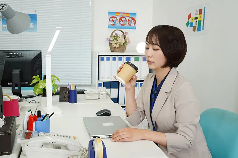 【VR】生意気美人部下を媚薬漬けにし、感度倍増ま●こに徹底的にわからせ中出し。穴放題のアへ顔性奴●にしてやりました 那賀崎ゆきね【8K】 No.3
