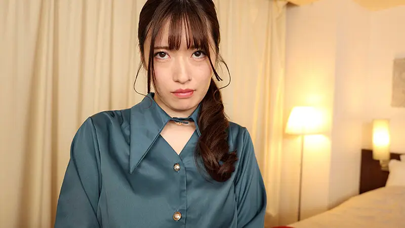 オマ〇コおっぴろげポーズを強要された生意気OLたち No.7