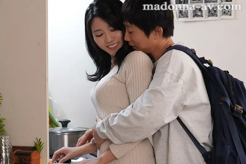 合鍵をもらった人妻が、男子学生が卒業するまで中出しされた一人暮らし部屋。 神宮寺ナオ No.2