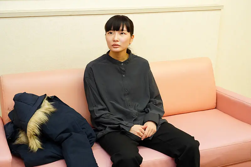 朝起きたら女になっていた男たちを徹底取材「ちょッやめろ、俺は男だ!」と抵抗しつつも女の快楽を知ってしまい最終的にメス堕ち 3 5時間 No.8