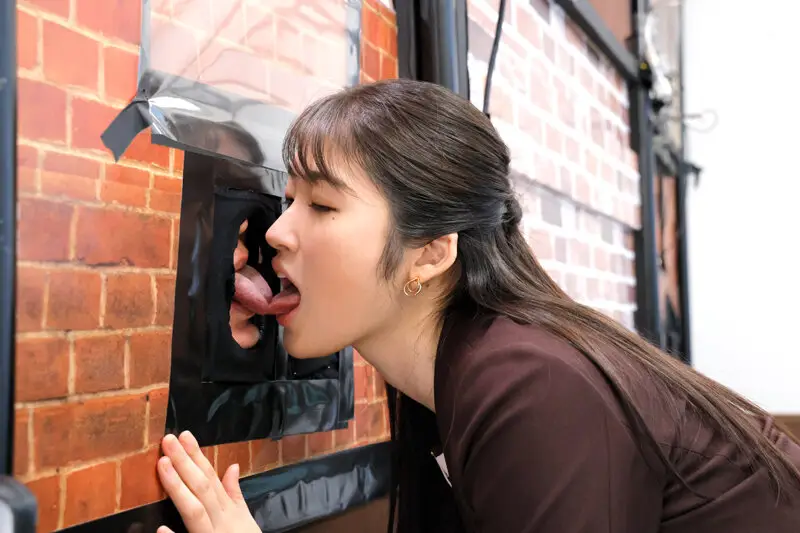 素人バラエティ 働き詰めのキャリアウーマン限定!体の相性だけでカップル成立なるか!?壁穴匿名性交マッチング体験! 名前も顔も知らない男に好き勝手にされて欲情しちゃうなんて(ハート) No.7
