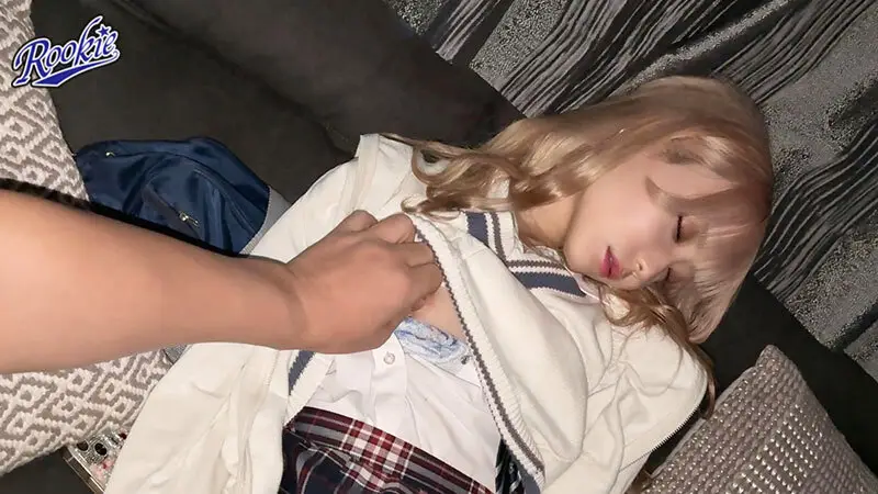 小生意気な野良パパ活女子お持ち帰り。態度悪いから睡眠レ○プで理解らせてやった！ 藍瀬ミナ No.5