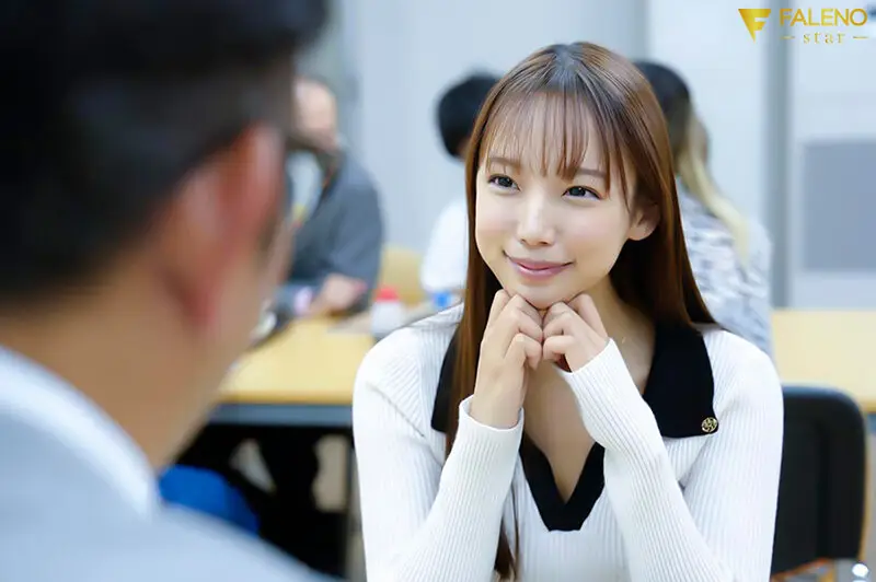 キャンパスでは教授と大学生。でも教授の個室では私だけのおじさん。今日も誰にもバレないように声を殺して合体。相性良すぎて毎回何度イッたかわからない肉欲まみれの快楽中毒セックス。「だって…好きなんだもん（ハート）」与田りん No.1
