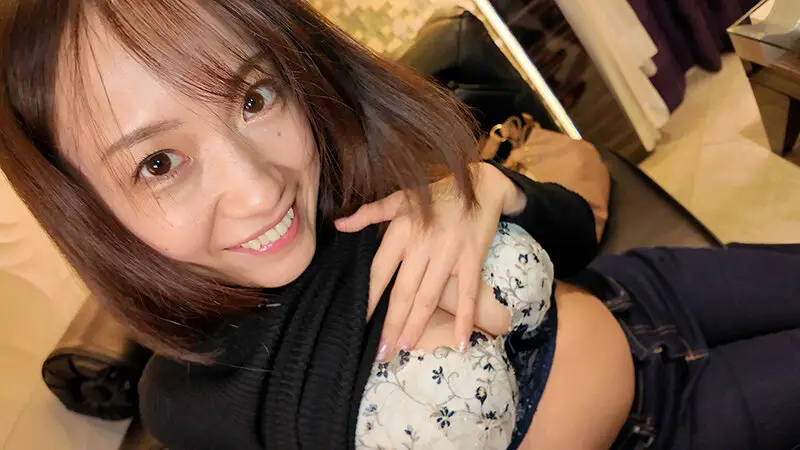 職場で知り合った美人パートの長瀬麻美さんは人生で一度も精子を飲んだことが無いみたいで、ラブホ飲みで距離感縮めてSEXしたらゴックンしてくれたので旦那が帰宅するPM22:00まで何度も精飲と中出しをした。 No.6