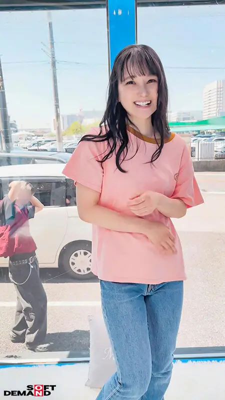 【スマホ推奨縦動画】オシャレカップルの彼女さん、マジックミラー号の中で100の質問中、いきなりデカチン即ハメしてみた。 おとは（21） No.3