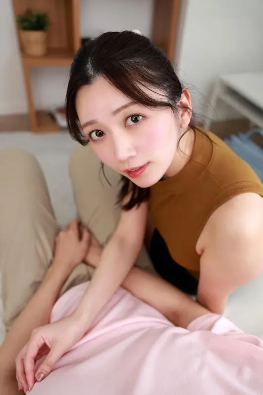 【VR】「セックスが下手くそ」と言われた兄嫁がボクで練習させて欲しいと乳首をこねくり誘惑してきた 戸川なみ No.2