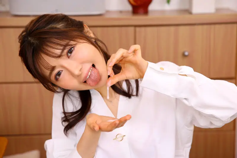 【VR】【8K】チュウギュウちゅぱちゅぱペロペロホールド ベロキス魔の先輩にトロットロ唾液が滴る舌で密着溺愛されたボク 善場まみ No.5