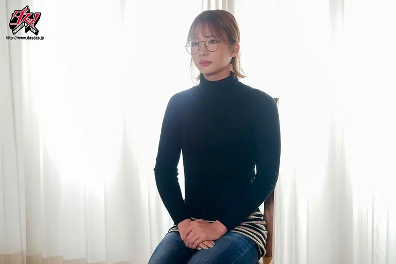 天然美少女ニューハーフ。専属Debut 柊かな No.1