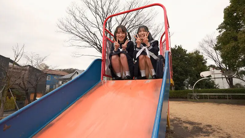 団地ふたりぼっち 姉すみれちゃん 妹ももちゃん パパとママがいない夜に… No.4
