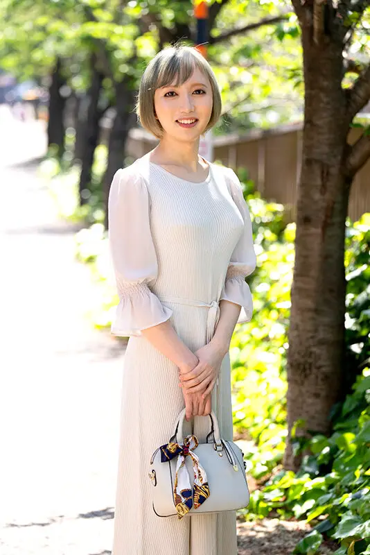 ナンパして連れ込んだら、デカチンの持ち主のニューハーフでした…。星野亜美 No.2