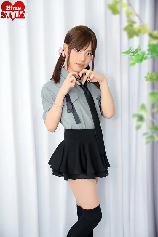 18歳155cmのミニマム美少女は首を絞められて感じちゃうドMオトコの娘でした。冬馬せりかAV Debut No.4